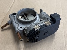 Mercedes W203 CL203 Drosselklappe Umluftsteller A1111410225 0280750067 Mercedes W203 CL203 Drosselklappe Umluftsteller A1111410225 0280750067