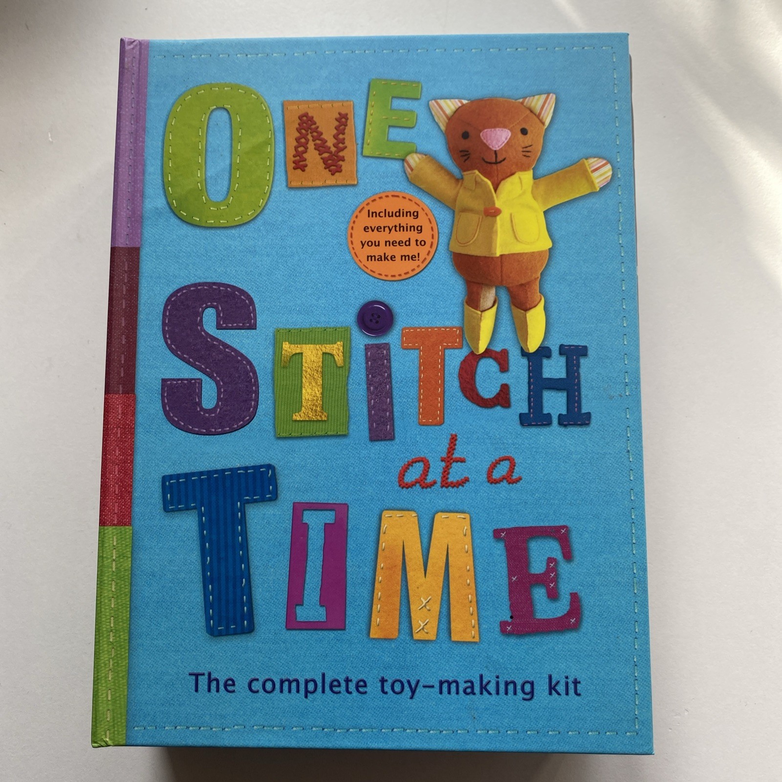 ONE STITCH AT A TIME : The complete toy-making kit / book (Sew your own cat toy)