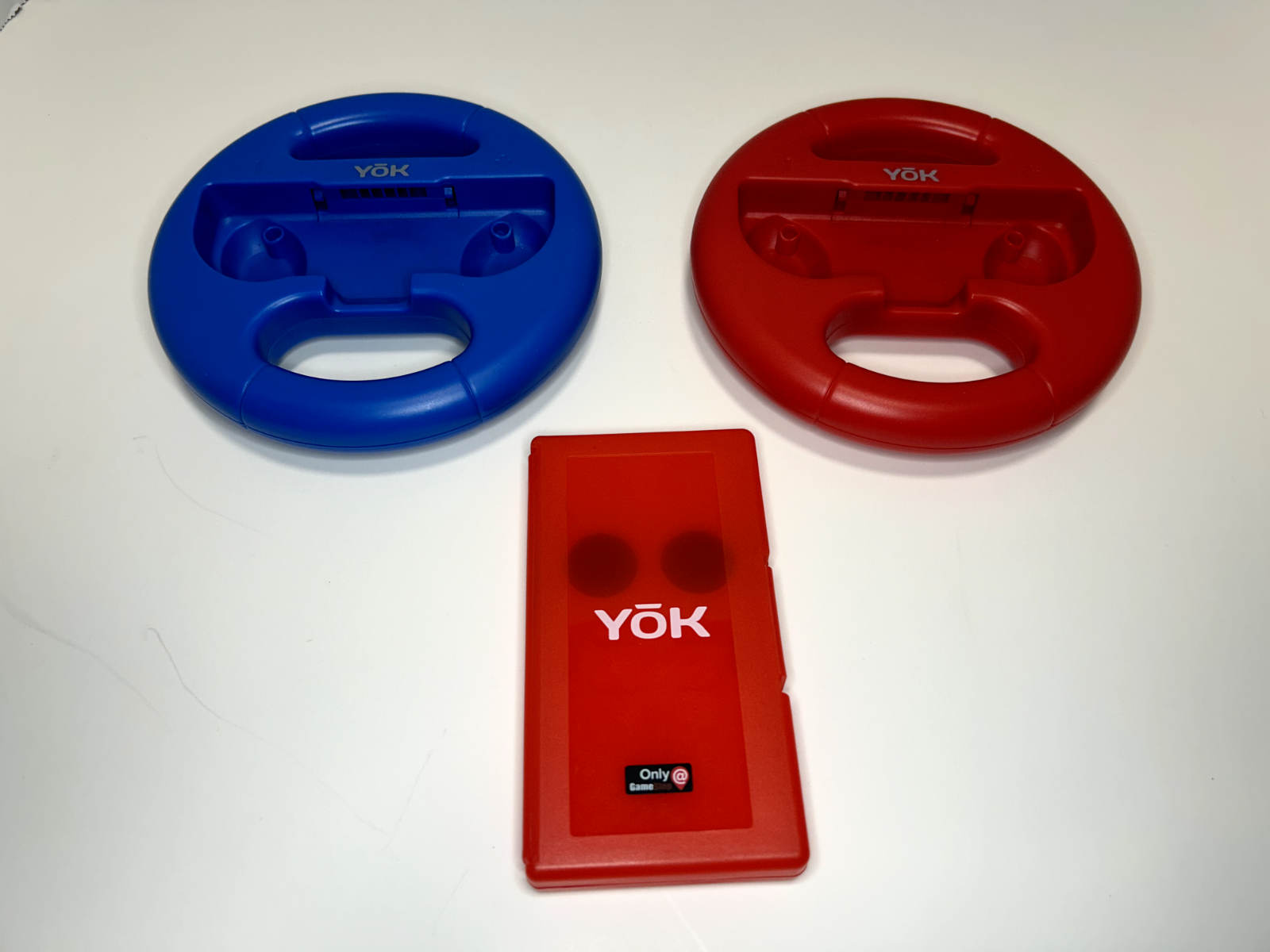 Nintendo Switch Accessories | Yok 2 Racing Wheels for Joy-con AND an 8 Game Case-image