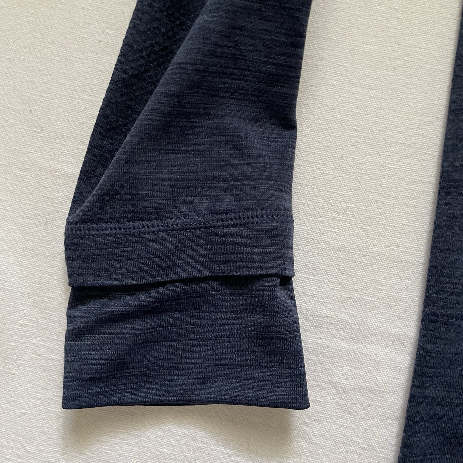 Fabletics Men Pullover MEDIUM Navy BLUE Athletic … - image 5