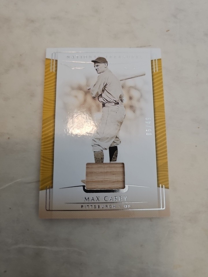 2019 Panini National Treasures Max Carey Game-Used Material Bat #05/49