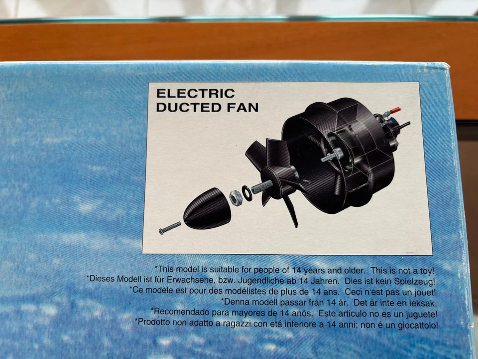 KYOSHO T- 33 - Bild 3 von 4