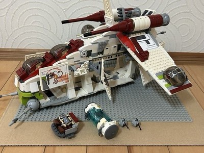 LEGO Star Wars Republic Attack Gunship 7676 In 2008 Used Retired W