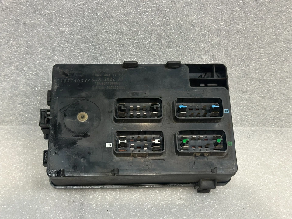 97-99 捷豹 X100 XK8 发动机电机托架继电器保险丝盒 Oem — 第 2/3 张图片