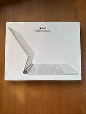 Apple iPad Magic Keyboard Folio Case for 11-i...