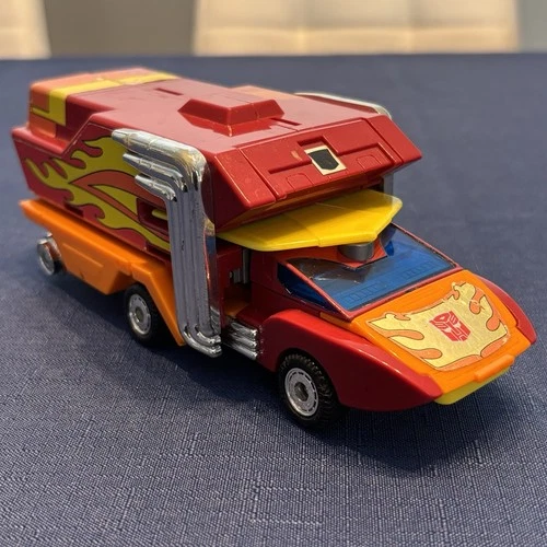 Hasbro Transformers Rodimus Prime Transforming Action Figure 1986 g1 incomplete