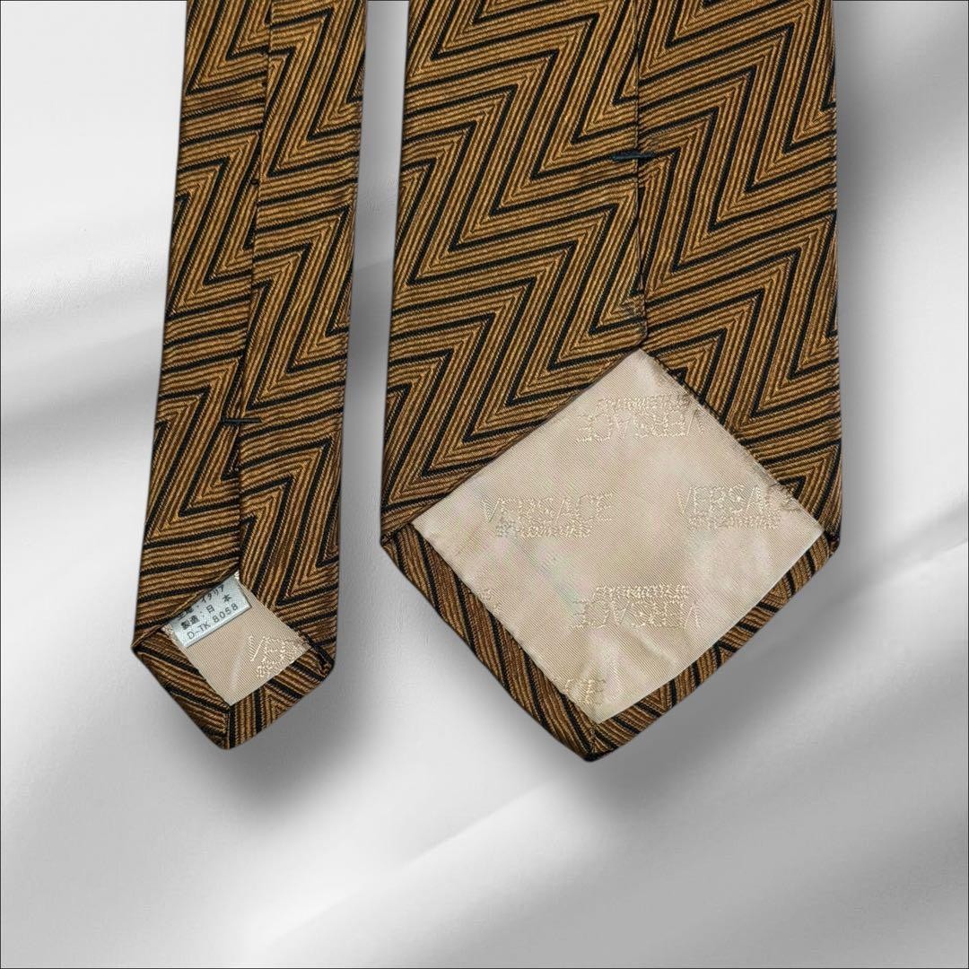 Versace Herringbone Geometric Pattern Gold All-Over Used Condition thumbnail 3