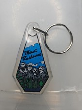 Vintage Rare Keychain Mount Rushmore 90s Retro Diamond Shaped