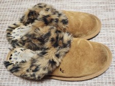 Koolaburra by UGG Suede Slip On Cheetah Print Slippers Womens Size 8  1 