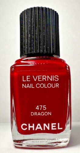 Esmaltes de uñas Chanel Le Vernis, 13 ml/0,4 fl oz, hechos en Francia, varios colores - Imagen 20 de 114