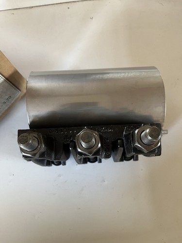 Ford Meter Box OD 3.46"-3.75" W- 7.5" NOM. SIZE 3.0" Pipe Repair Coupling - Picture 2 of 3