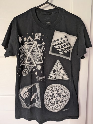 Escher black t-shirt size XXS