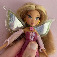 Vintage Winx Club Flora Doll 2005 Mattel J5952 Original 