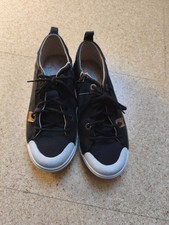 Yellow Cab Sneaker schwarz, weiße Sohle Gr 4...