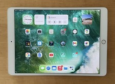 Apple iPad Pro 10.5” in silver, very clean condition 