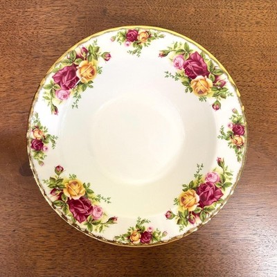 Old Country Roses Royal Albert Bone China 7-3/4'' Rim Soup Bowl NOS