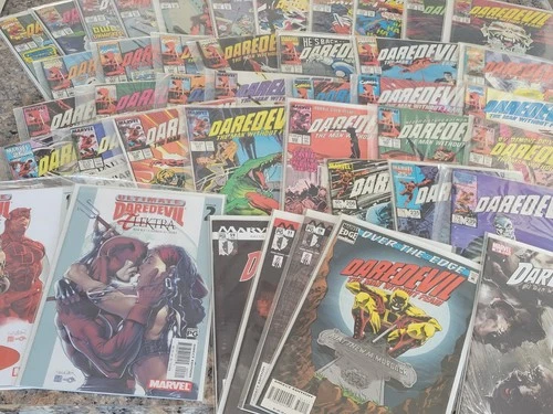 Lot of 42 Vtg Daredevil Marvel Comic Books 1980s Man Without Fear Elektra #1-2..