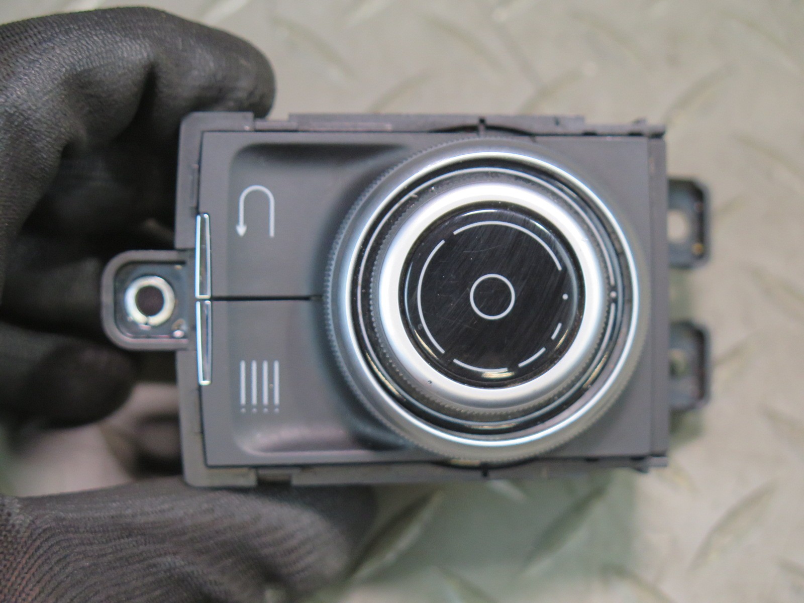 Maserati Quattroporte 2017-2021 Center console switch