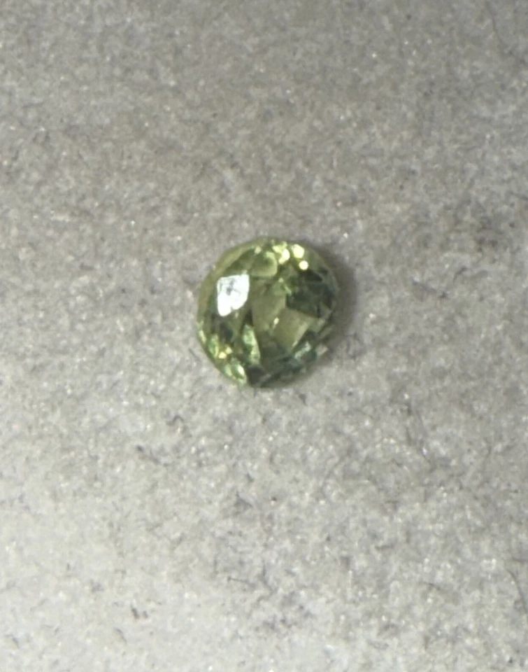 Stunning Rare Namibia Untreated .61Ct. Demantoid Round Facet Garnet Gemstone! - Image 3 of 4