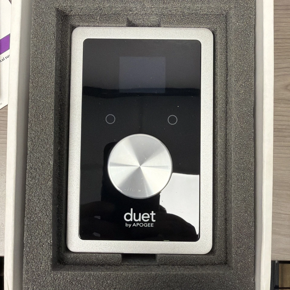 Apogee Duet 2 USB Audio Interface for IOS, Mac - Silver/Black. - Image 3 of 4