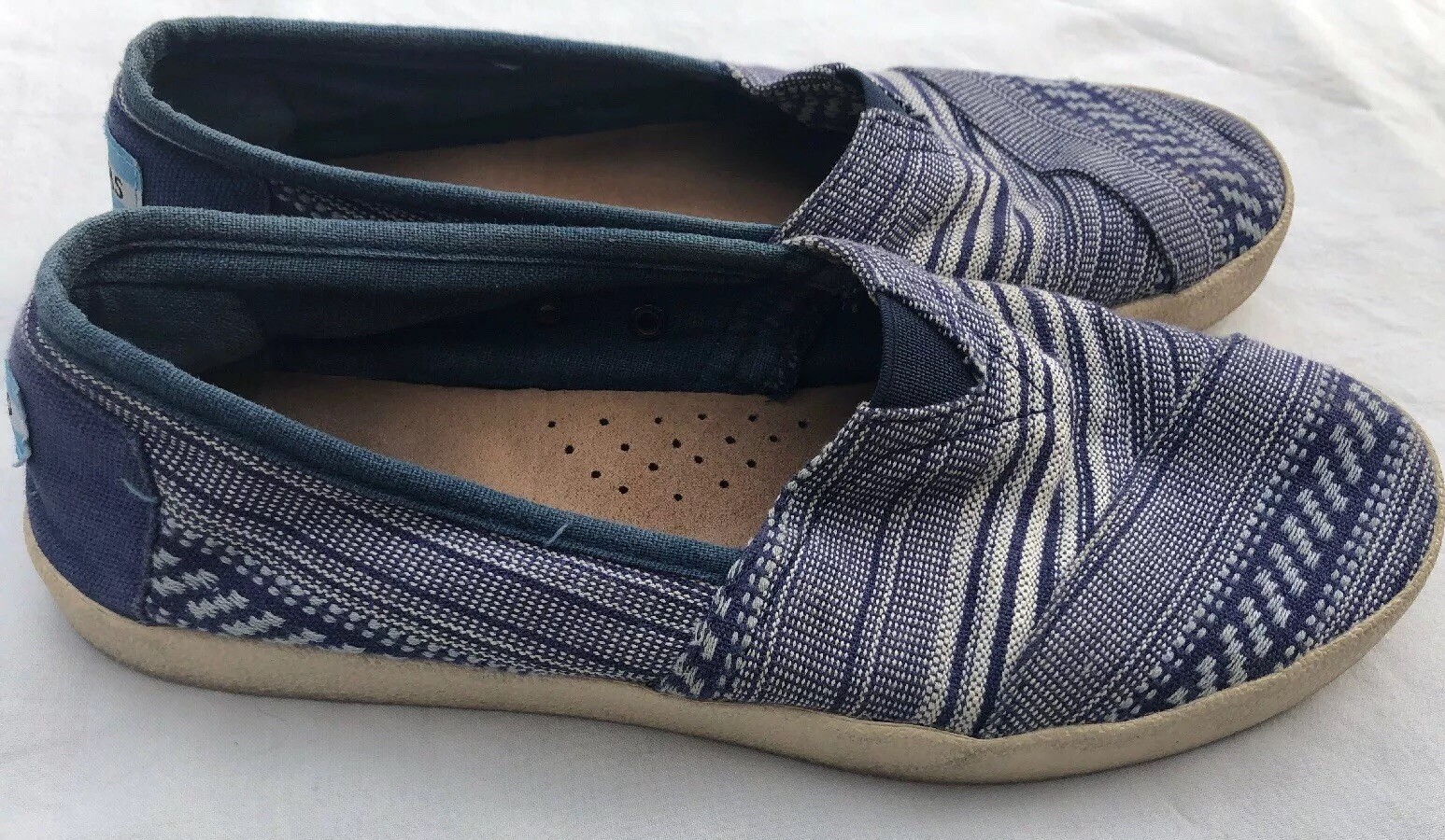 toms avalon grey textured woven