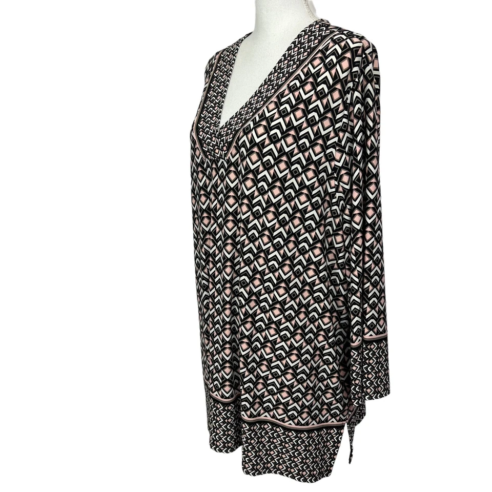 Jones New York Women’s Pullover Top Sz 3X Multi Color Geometric Print V-Neck - Image 4 of 4