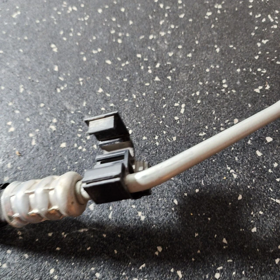 OEM 2011-2016 Ford F-250 F-350 Super Duty Pressure Hose BC3Z-3A719-P Old Stock Foto 3 de 4