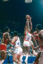 James Silas of the Cleveland Cavaliers1981 Basketball Photo 3
