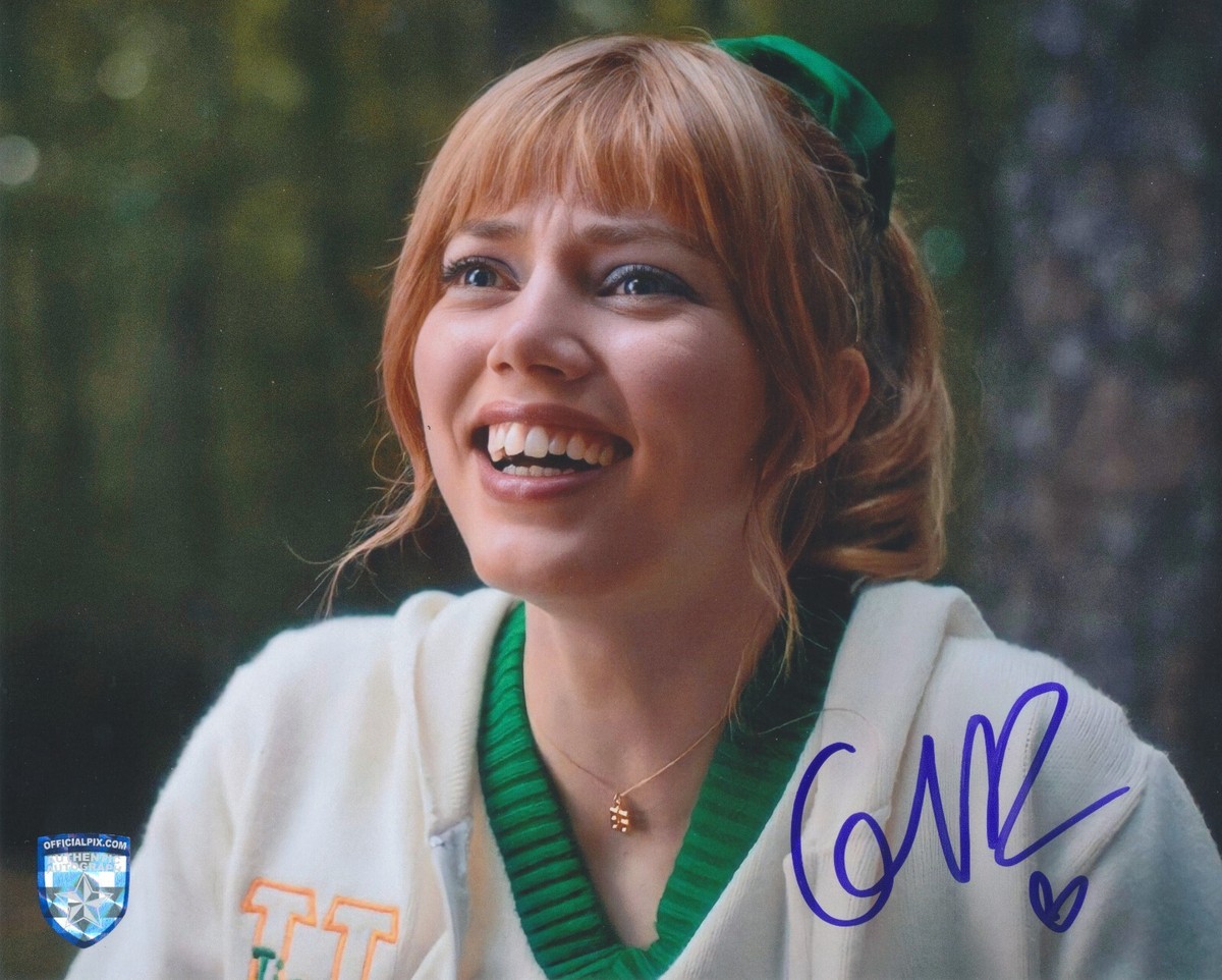 stranger things4 クリッシー グレースヴァンディーン 直筆サイン GRACE VAN DIEN Signed STRANGER THINGS Chrissy 8x10 Autograph