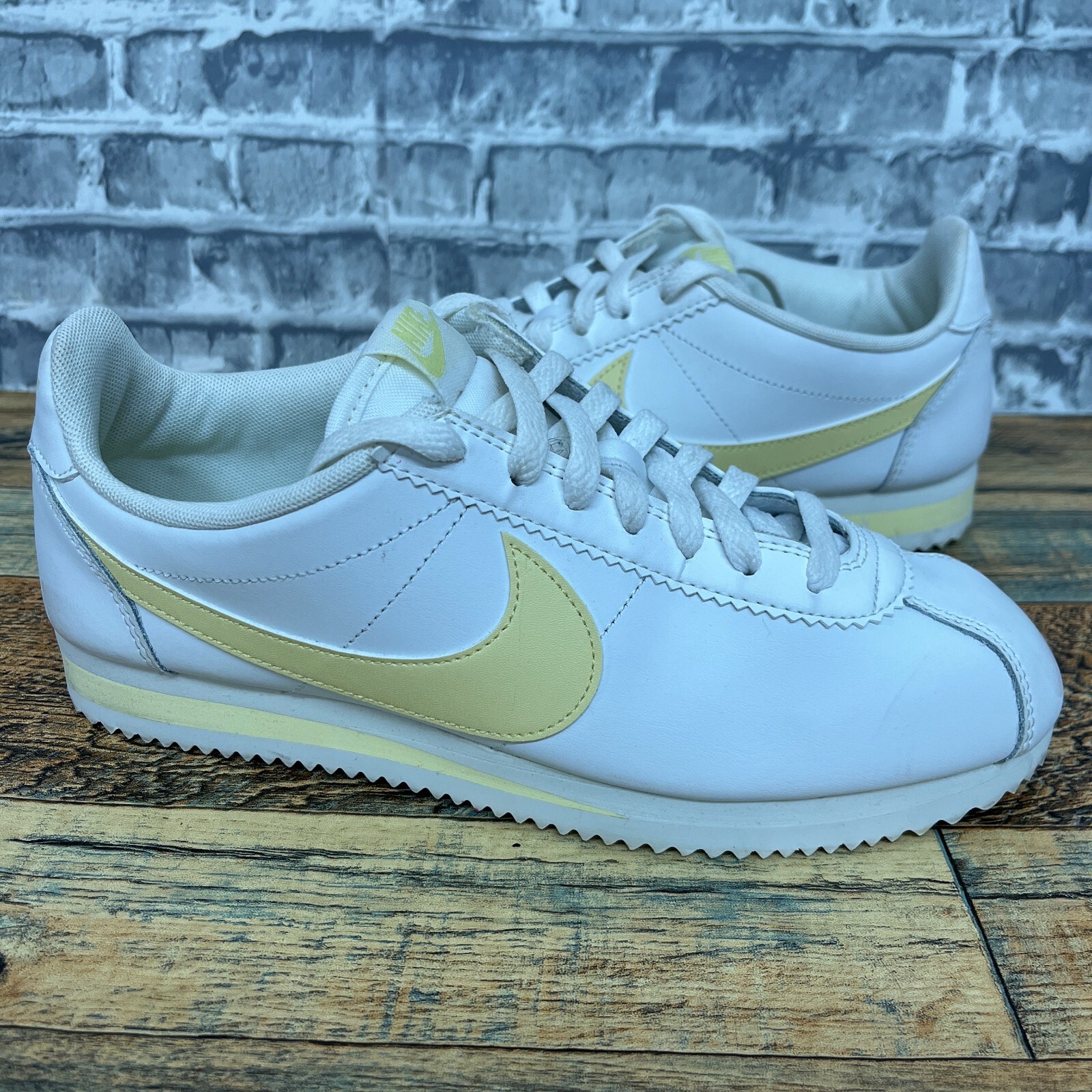 Nike Classic Cortez Leather Summit 