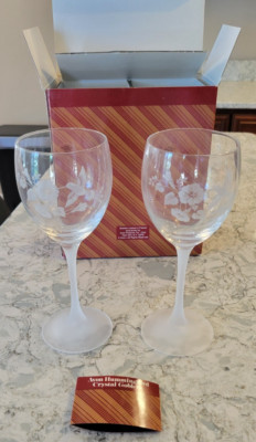 New 2 Avon Hummingbird 24% Lead Crystal Etched 7 7/8