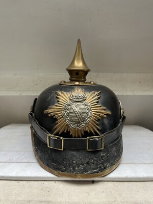 Plaque De Shako Prussien Modèle 1915 - Casque à Pointe (Spikehelmet) - Première Guerre Mondiale - Allemagne - Occasion