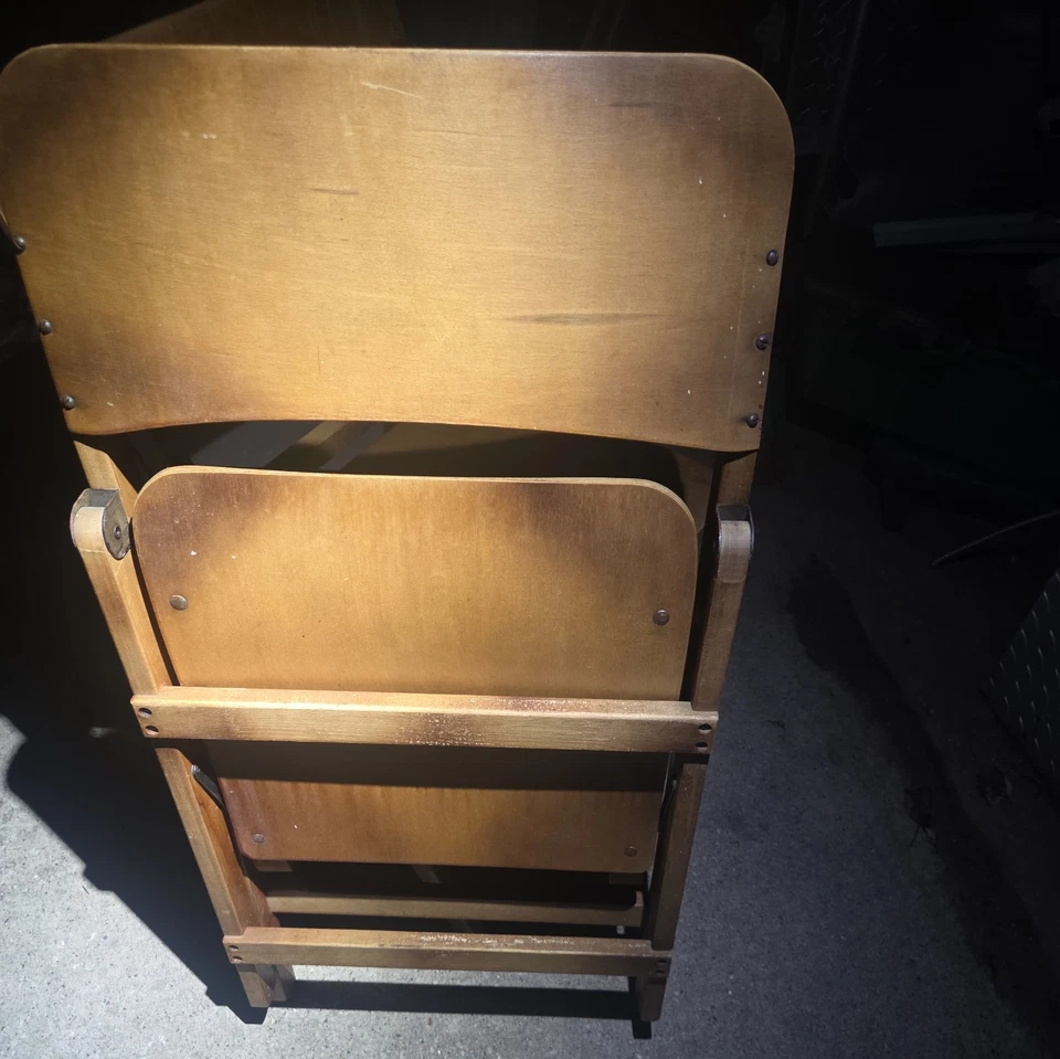 Silla auxiliar plegable vintage de mediados de siglo Foto 4 de 4