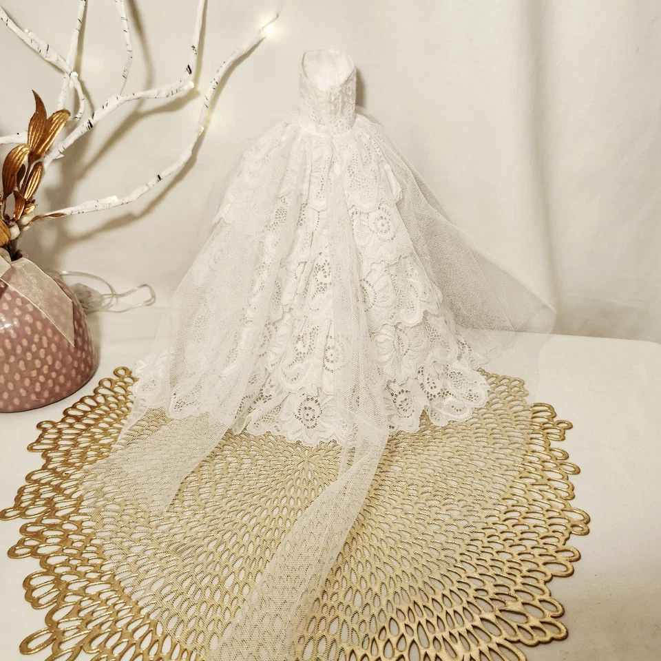 Vestido de novia de encaje blanco hecho a mano para trajes de muñeca de 11,5" vestido largo de fiesta baile Foto 3 de 4