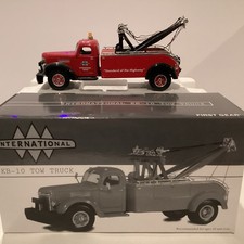 First Gear International Kb - 10 Tow Truck 19-3023 Die-cast Scale 134 W Box