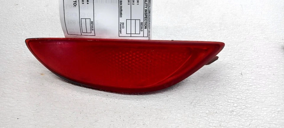 REFLECTOR PARACHOQUES TRASERO DERECHO HYUNDAI ACCENT 12 13 14 15 16 17 924061R000 Foto 2 de 4