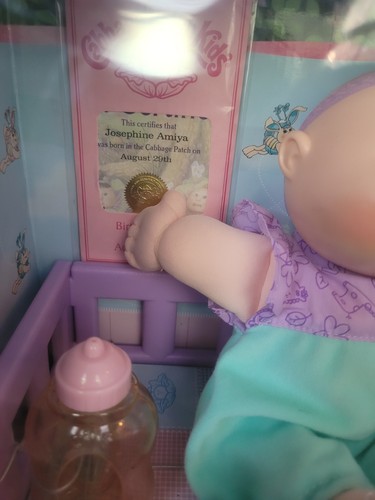 Cabbage Patch Kids Homecoming Newborns - Josephine AMIYA - Nuevo 2006 DMGD BOX - Imagen 5 de 8