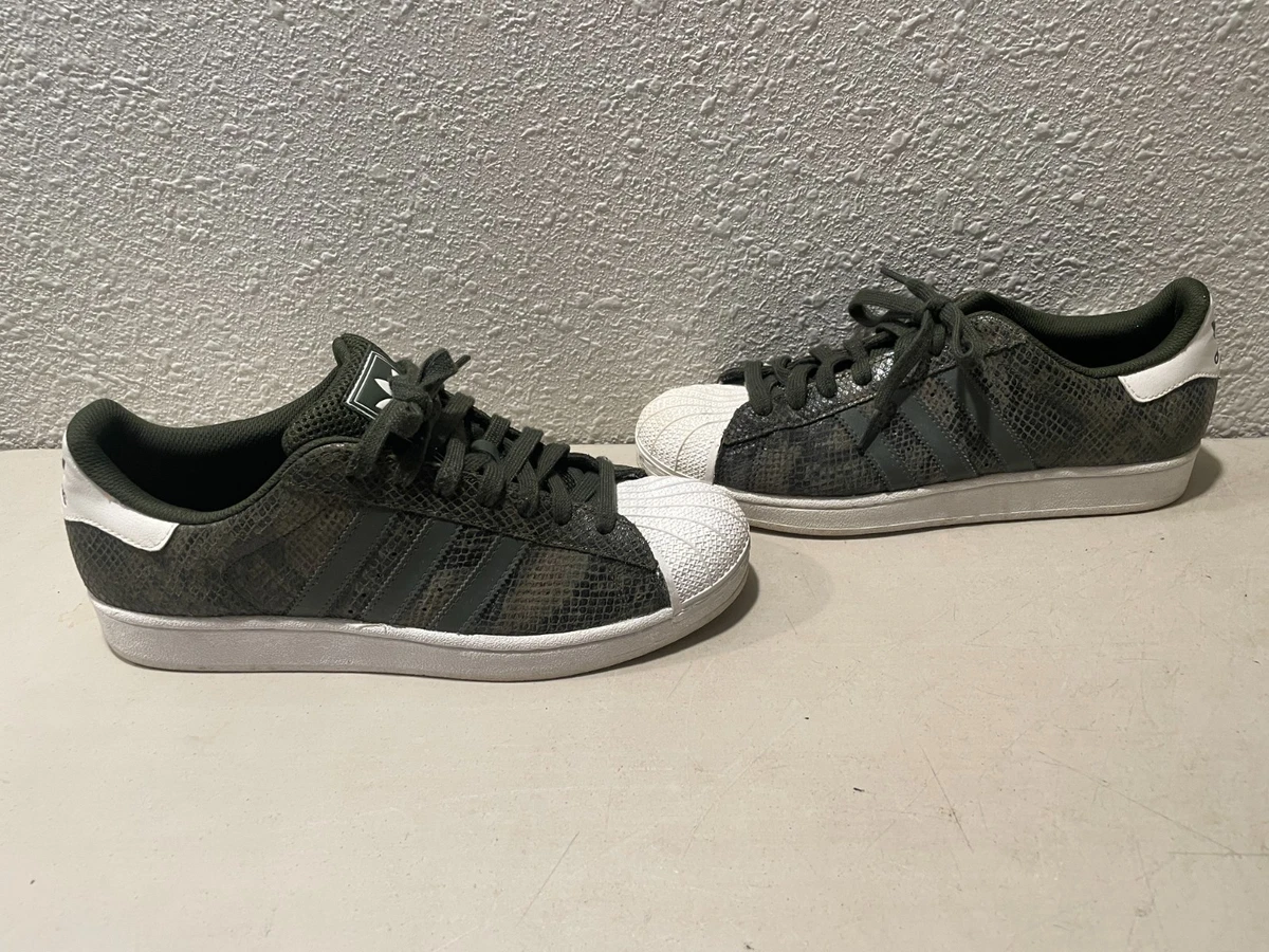 Mens Adidas Originals Superstar Reflective Camo Leather Sneakers HQ8866 Size 8.5 adidas Superstar Camo Stripe for Sale - Authenticity  main image 4