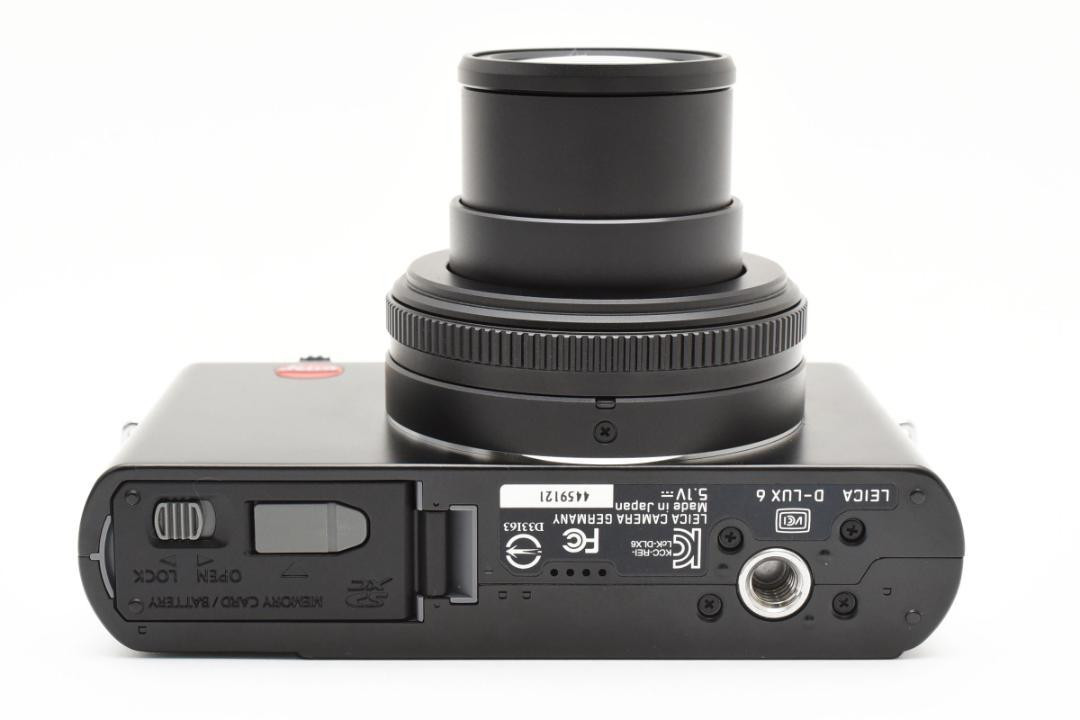 Leica D-LUX 6 Compact Digital Camera With Accessories Made Leica D-LUX 6 Compact Digital Camera With Accessories Made