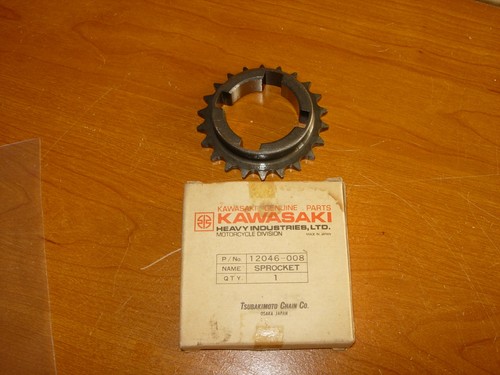 76-79 Z-750 B1-B4 Twin Kawasaki KZ-750 NEW Genuine Balancer Sprocket 12046-008 - Picture 4 of 5