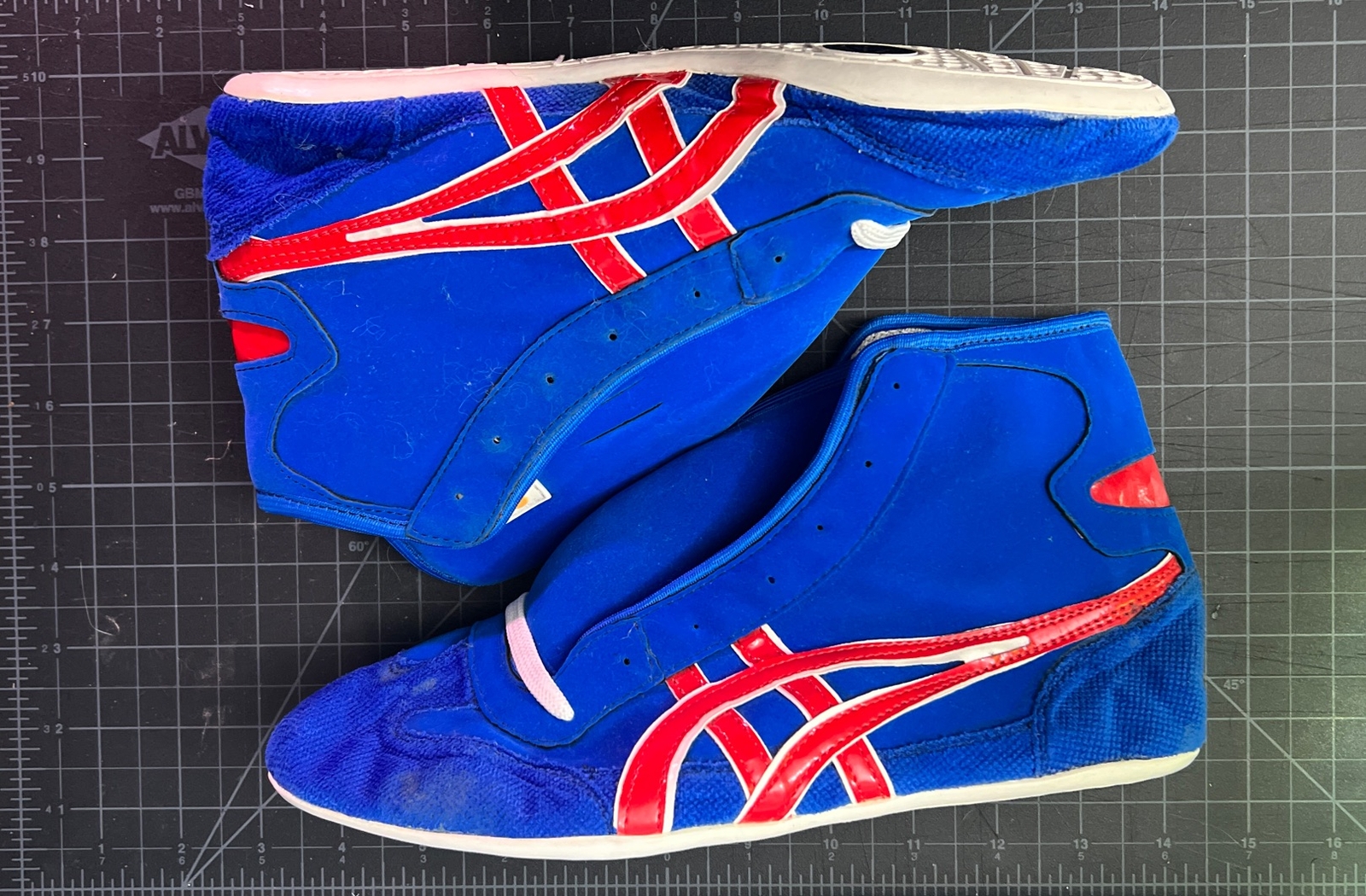 ASICS Foreign Wrestling Shoe Brand New Fits A Size 8 In Men’s eBay
