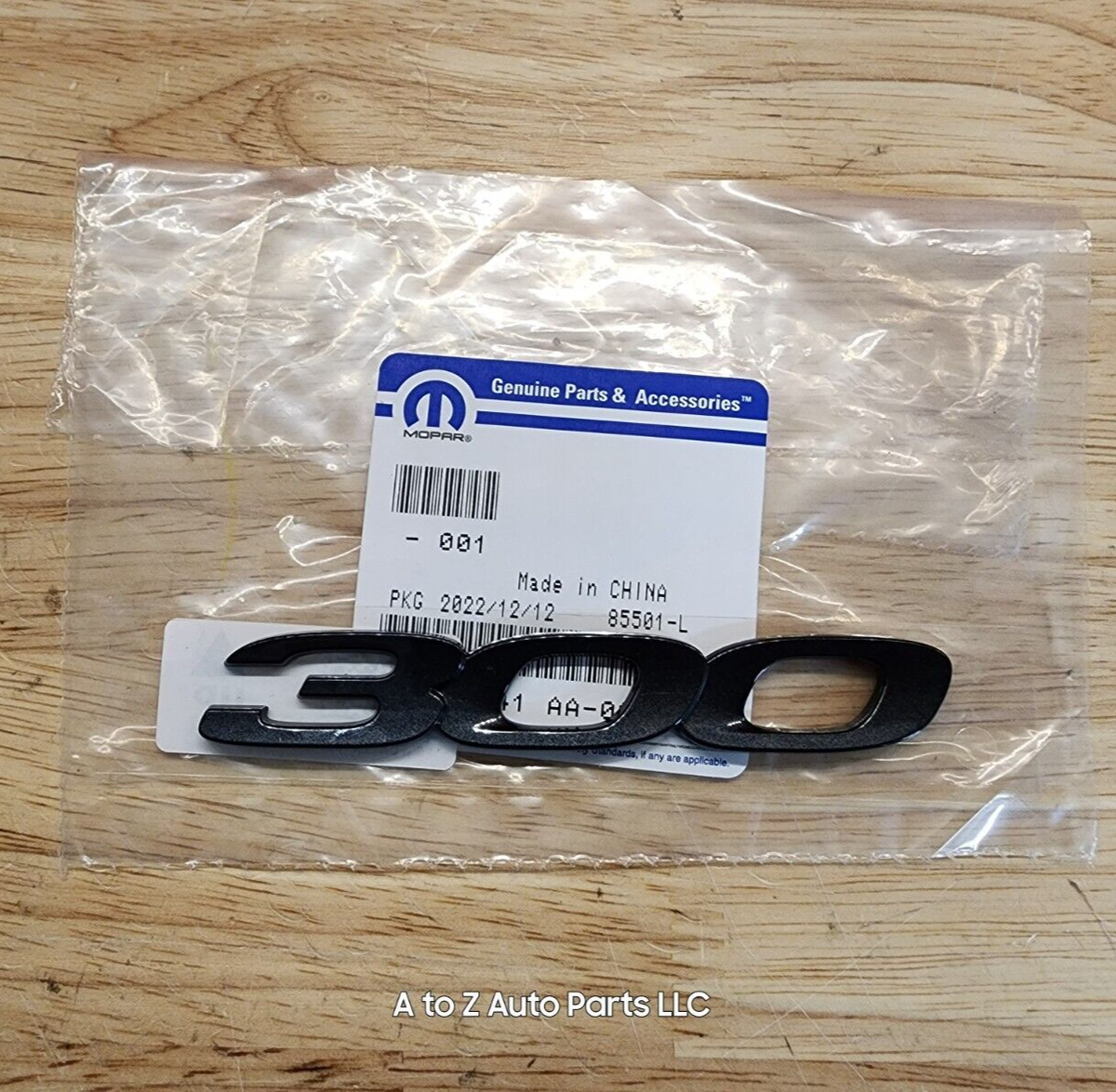 2020-2023 Chrysler 300 Black Noise Trunk Emblem Nameplate | OEM