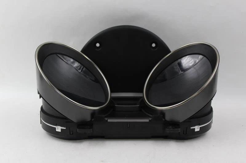 Speedometer Cluster 65K Miles MPH Fits 2014-2016 HYUNDAI GENESIS OEM #23885 - Image 2 of 4