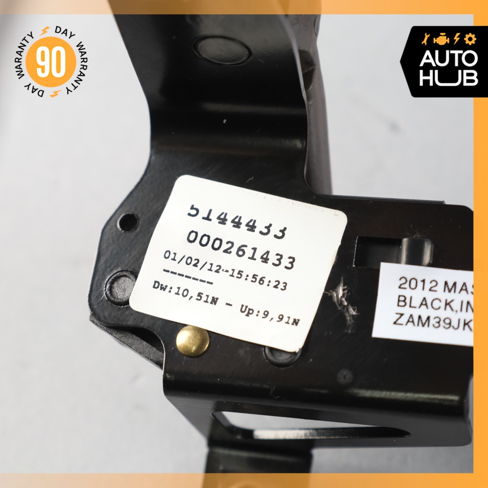 03-19 Maserati Quattroporte M139 Steering Wheel Paddle Shifters Set OEM 68k