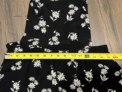 Art Class Romper Girl’s XXL 18 Black Flowers Daisies Shorts Overalls - Picture 4 of 18