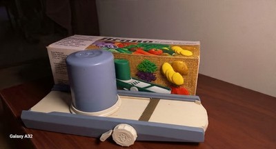 Professioneller verstellbarer Mandolinenschneider Gemüseschneider Lebensmittel Obst Zerkleinerer Werkzeug