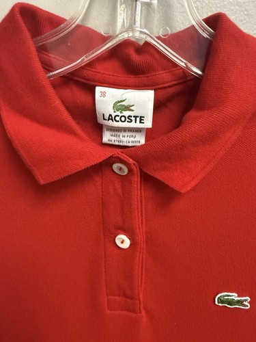 Polo para mujer Lacoste rojo 38 pequeño piqué calce ajustado - Imagen 2 de 3