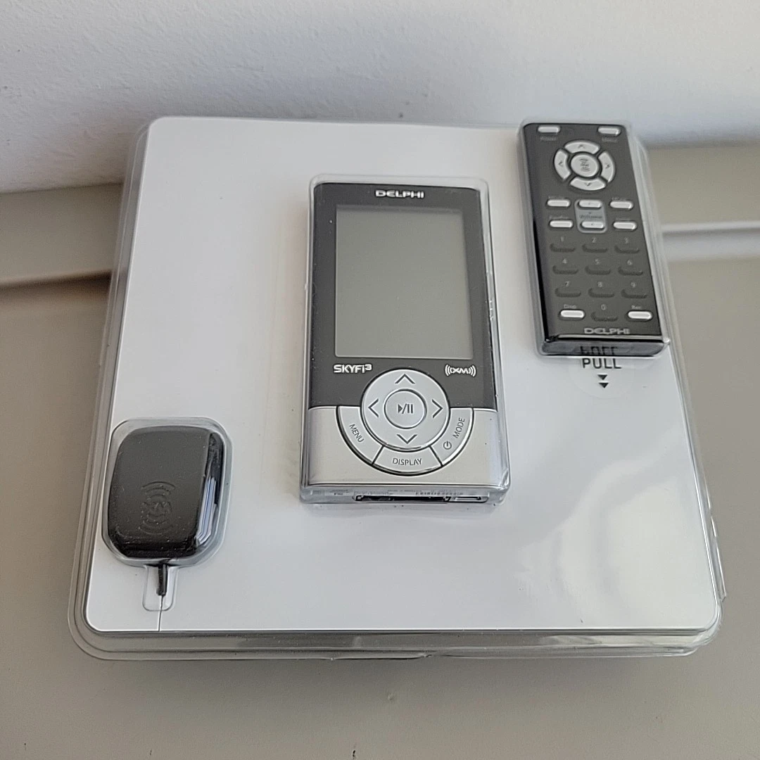 NEUF BLISTER SCELLÉ Delphi SA50002-11p1 xm kit véhicule skyfi SIRIUS