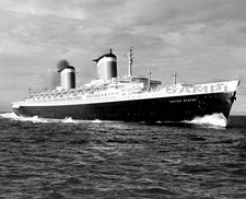 SS UNITED STATES Photo  (237-N)