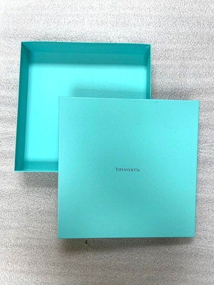 New Tiffany & Co Empty Large Blue Box 13x13x2